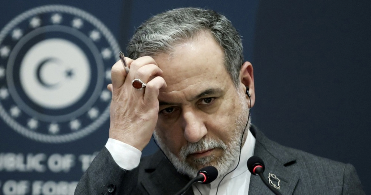 Iran: Hormuz nije zatvoren. Nećemo se pokolebati novim prijetnjama