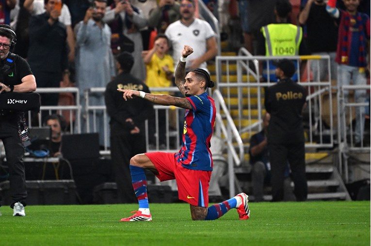 Barcelona pobijedila Bilbao 5:0 i ušla u finale Superkupa