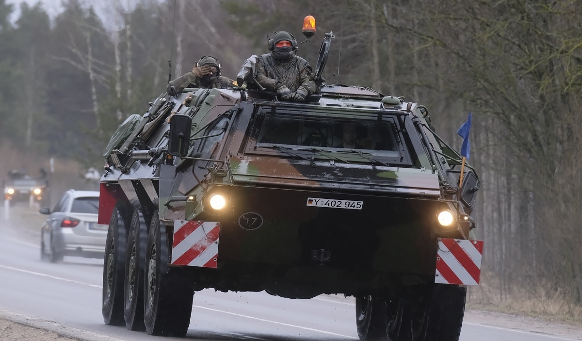 Bivši britanski general: NATO će se prije ili kasnije morati boriti protiv Rusije