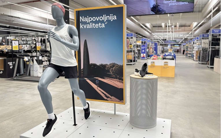 FOTO Mogu li se sportski ruksak i tenisice pronaći ispod 30 eura? Pogledajte ovo