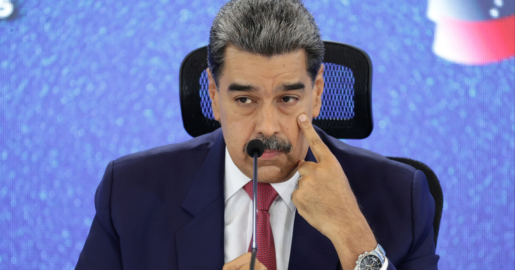 SAD uvodi nove sankcije Venezueli, na meti Madurovi nećaci i naftni sektor