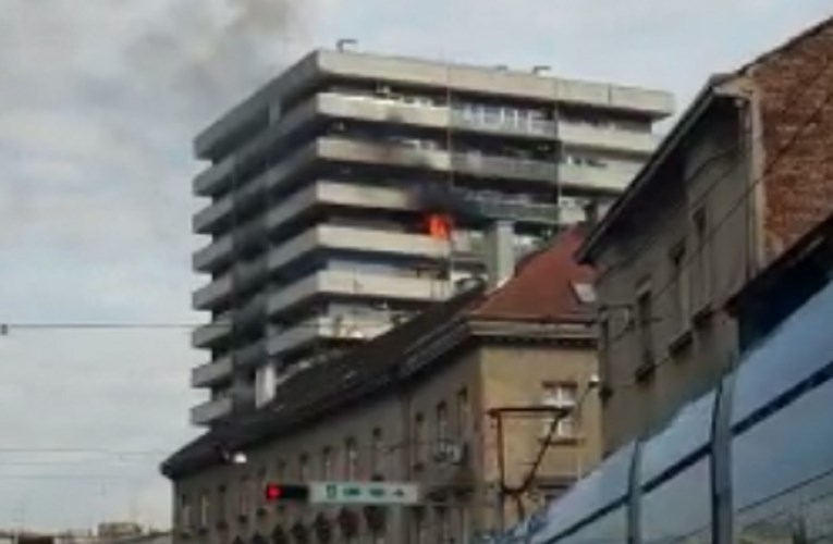 VIDEO Ugašen požar u zagrebačkom neboderu
