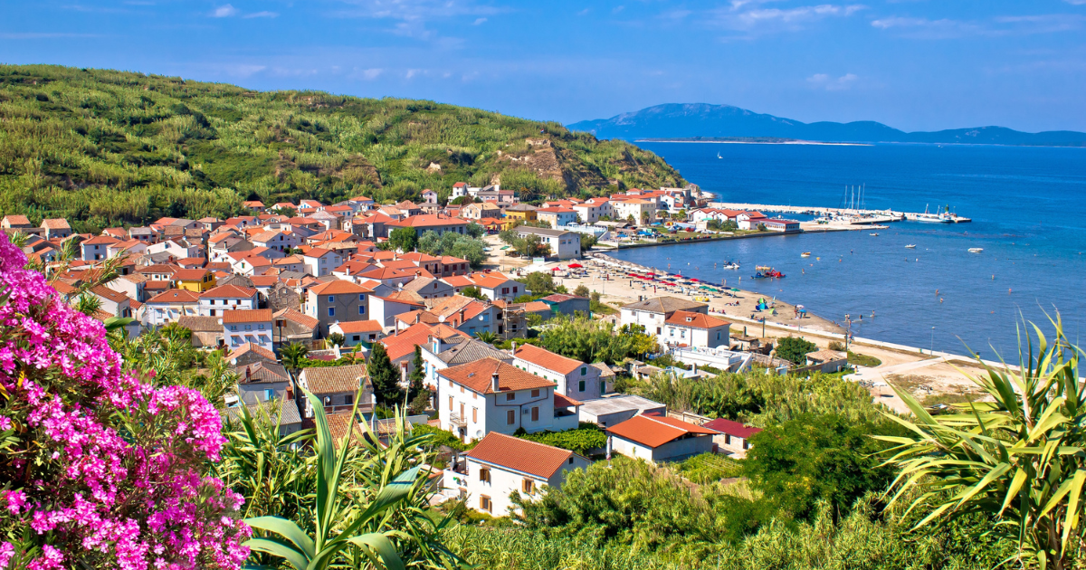 Britanci nahvalili hrvatski otok: Ima kristalno čisto more i pješčane plaže