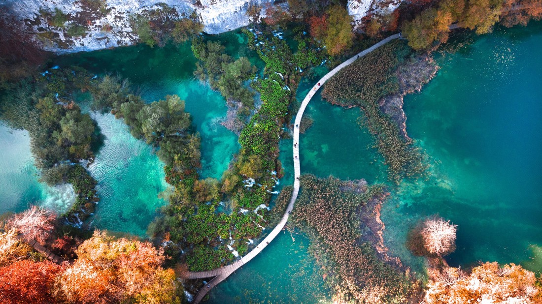 Ulaz na Plitvice od danas znatno jeftiniji: Odrasli plaćaju 23 umjesto 40 eura