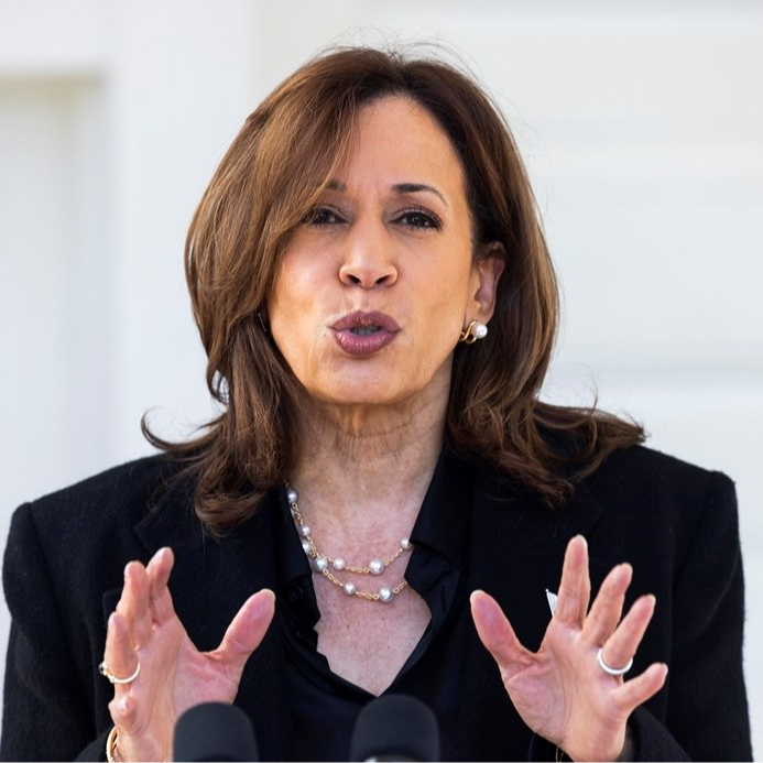 Kamala Harris: Trump je fašist