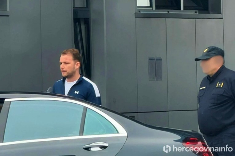 Gradonačelnik Banje Luke koji plače za Krajinom zadržan na granici RH. Platio kaznu