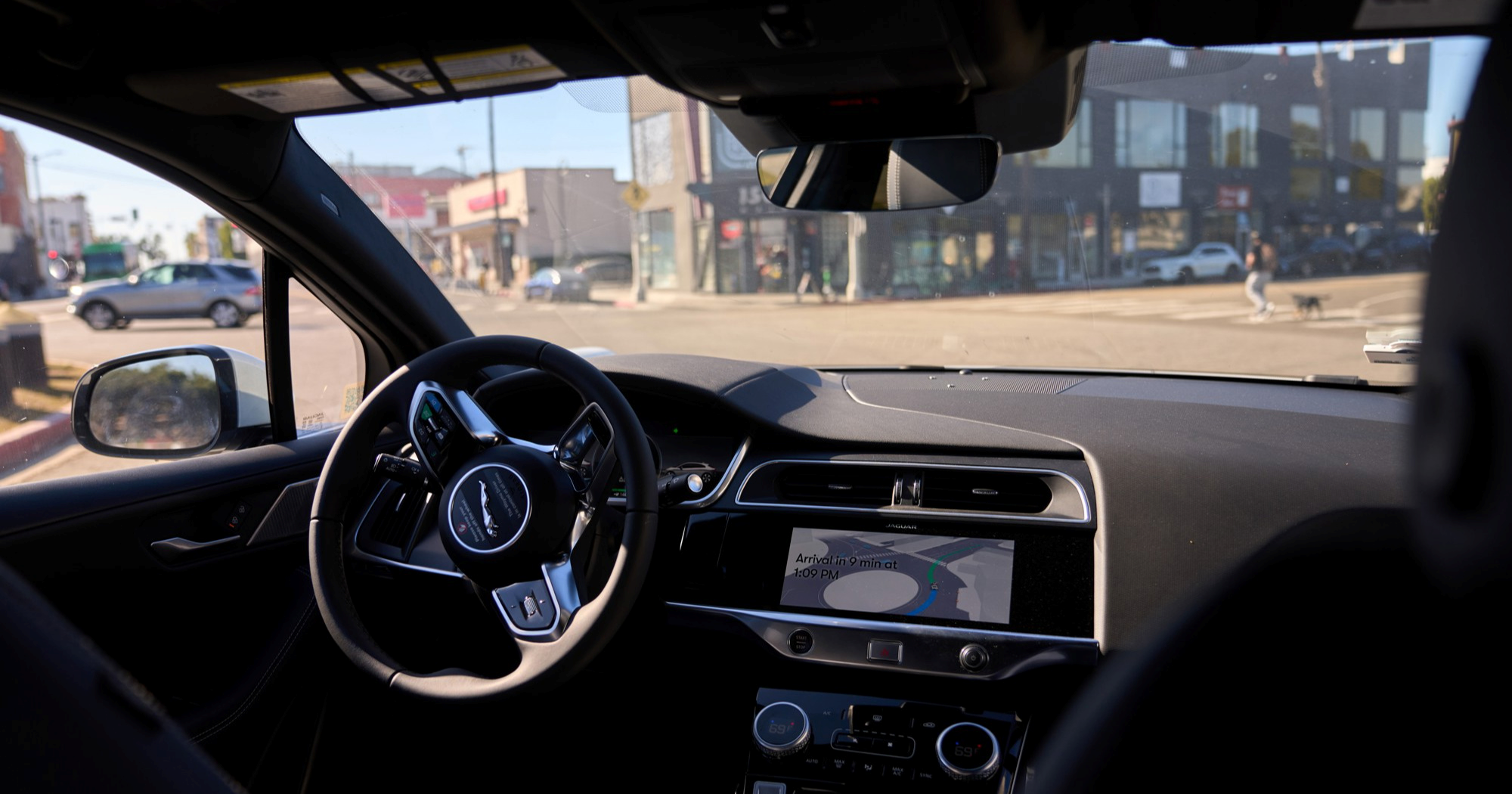 Istraživanje: Robotaksiji će prvo osvojiti Kinu i SAD, Europa će kasniti