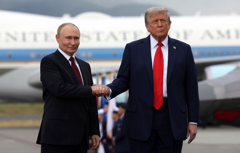 Trump razmatra novi ustupak Rusiji