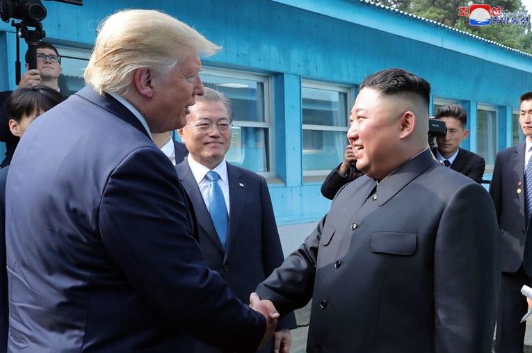 Pompeo: SAD se nada pregovorima sa Sjevernom Korejom narednih dana