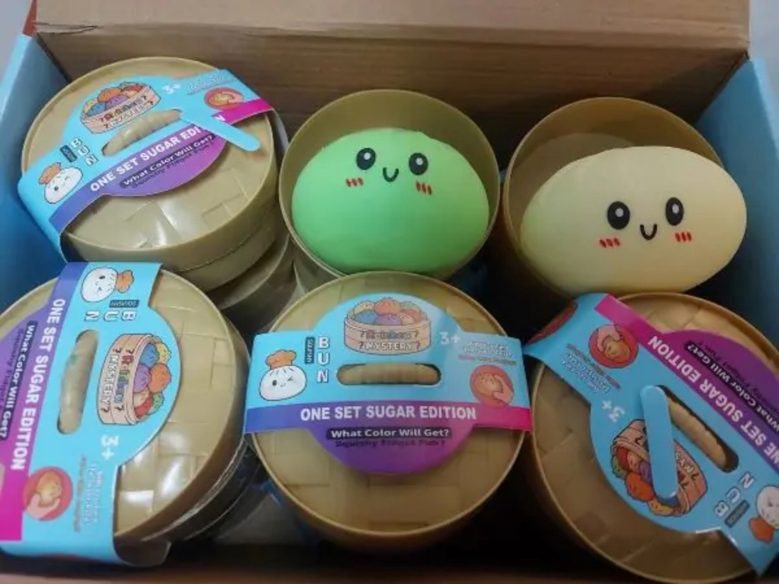 Na sarajevskom aerodromu "pala" pošiljka sa 7200 Dumpling Squishyja