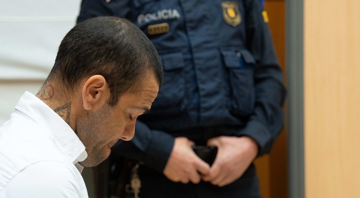 Alves je zbog silovanja dobio 4.5 godine zatvora. Može na slobodu već za dva mjeseca
