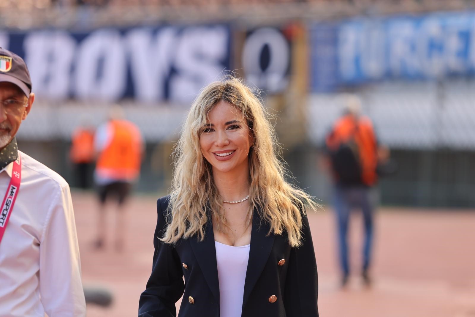 Dobro raspoložena Valentina Miletić snimljena na Poljudu nakon pljeska Boysa