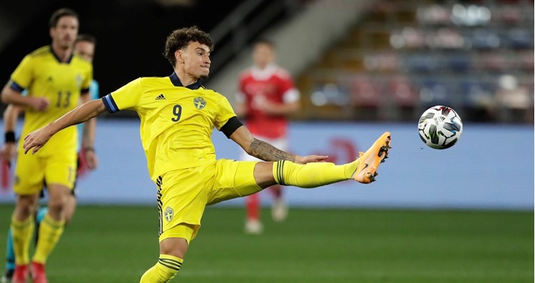 Goal: Dortmund traži zamjenu za Halanda. Želi sina švedske legende
