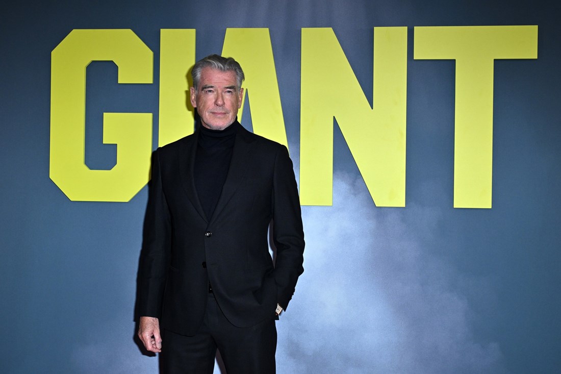 Pierce Brosnan oduševio elegantnim izdanjem na crvenom tepihu u Londonu