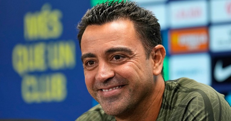 Xavi potpisao novi ugovor s Barcelonom