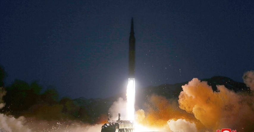 Sjeverna Koreja lansirala nova tri balistička projektila