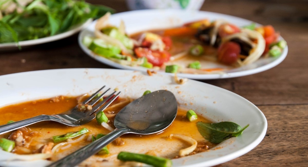 Gastroenterologinja pojasnila zašto nam treba 20 minuta da shvatimo da smo siti