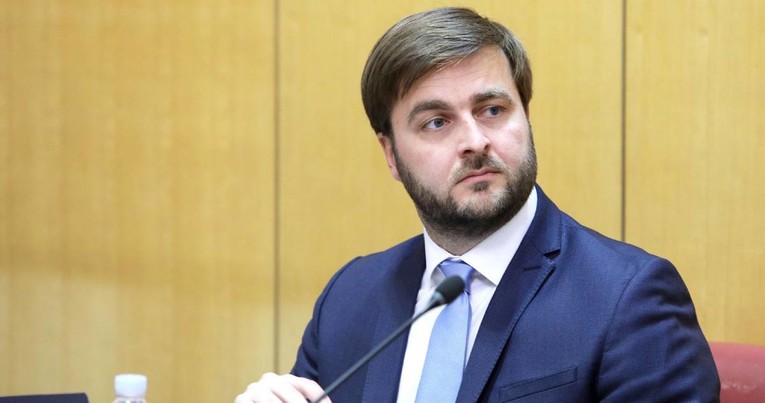Ćorić u saboru poručio: Moj obraz nema cijenu