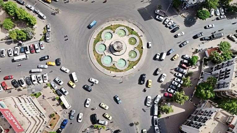 Trump počeo ukidati sankcije protiv Sirije: "Vrijeme je da zablista"