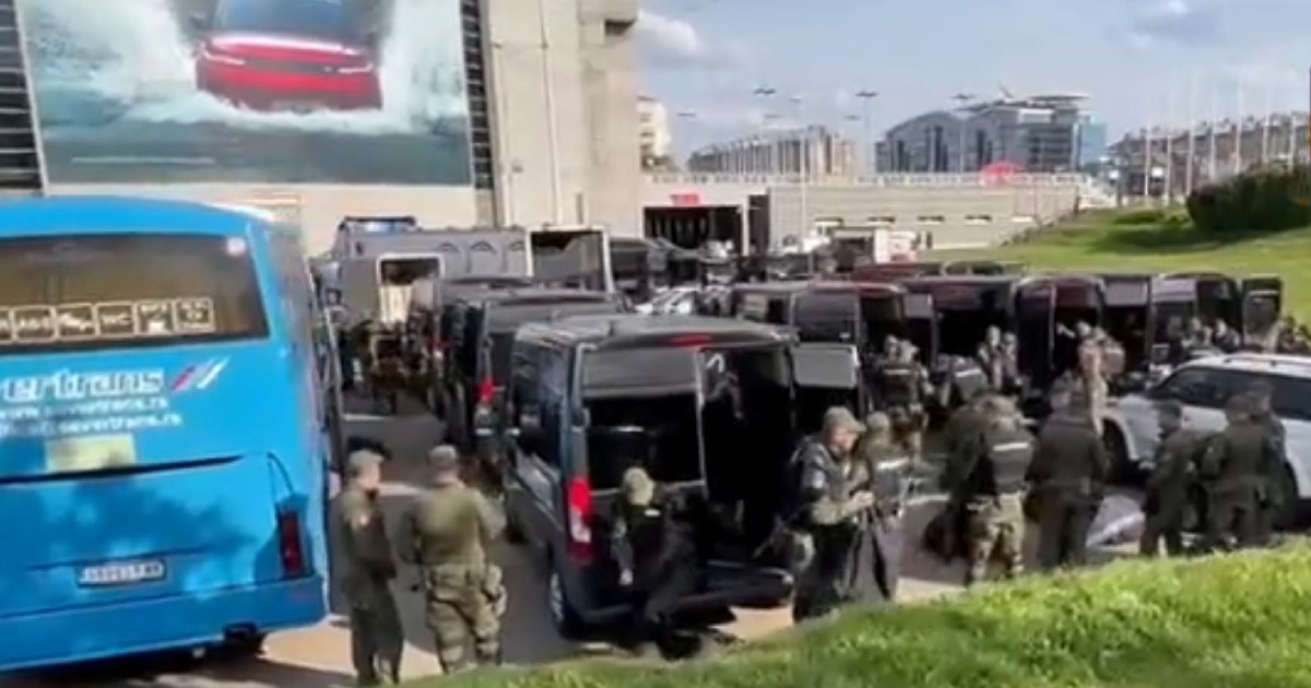 VIDEO Ovo su scene u Beogradu uoči utakmice Partizan - Real: "Spremni su za 'rat'"