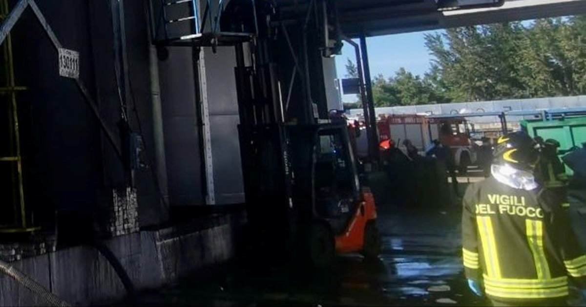 Troje poginulih u eksploziji kod Napulja