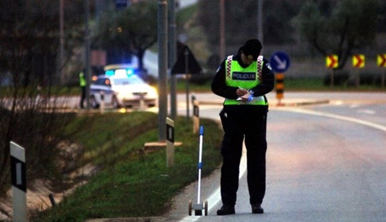 Sudar kod Daruvara. Lakše ozlijeđenog prevozio helikopter, teže ozlijeđenog hitna