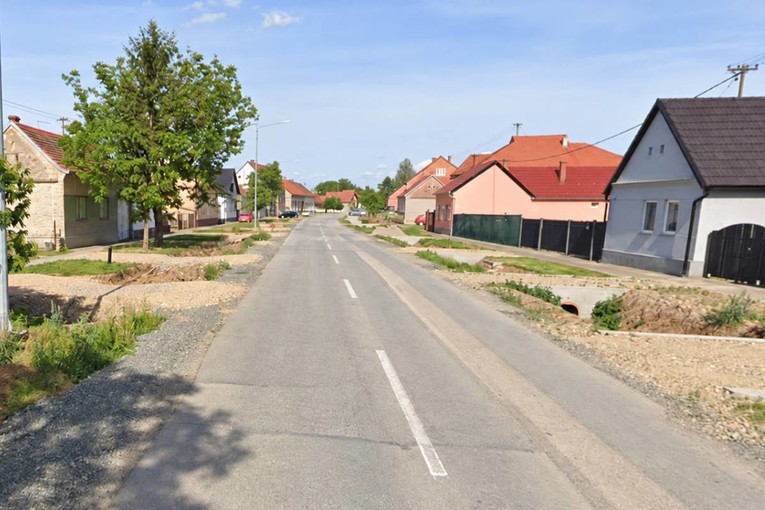 Policija zaustavila kamion kod Vinkovaca. U njemu našli 300 kilograma duhana
