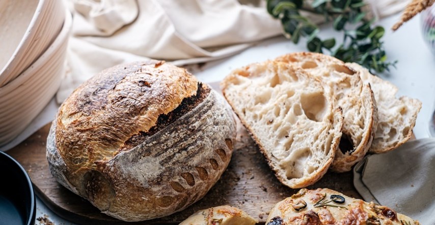 Znate li koja je razlika između običnog i sourdough kruha? Iznenadili biste se