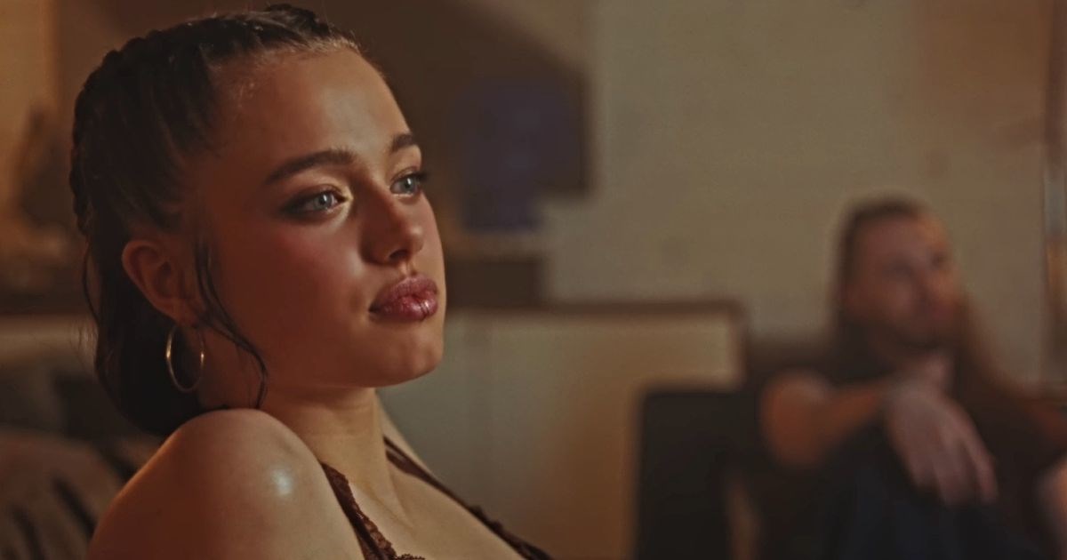 Shiloh Jolie glumi u K-pop spotu, obožavatelji uočili sličnost s majkom Angelinom