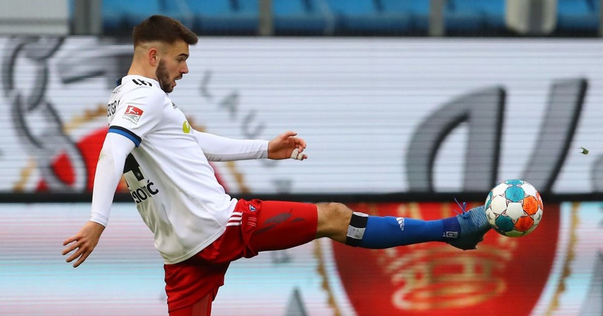 VIDEO Hajdukov Stoper Na Posudbi U HSV-u Zabio Fantastičan Gol - Index.hr