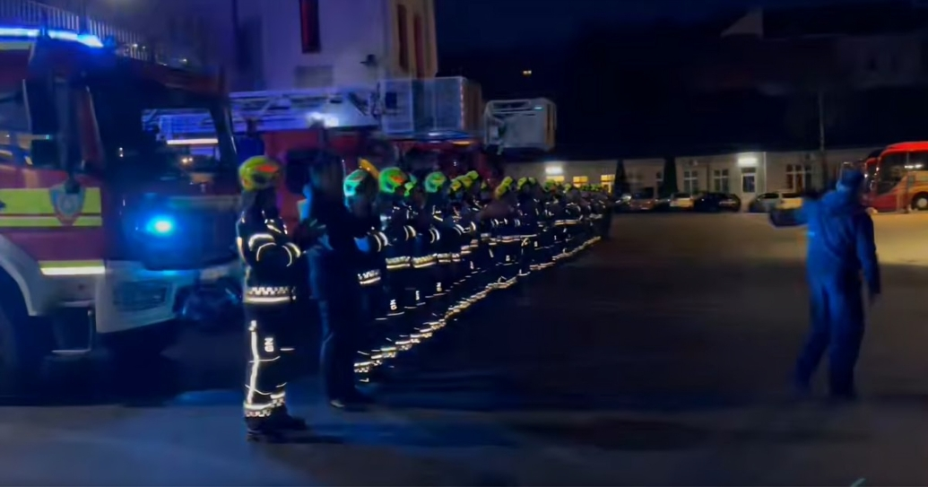 Emotivni oproštaj: Zagrebački vatrogasci se oprostili od kolege koji ide u mirovinu