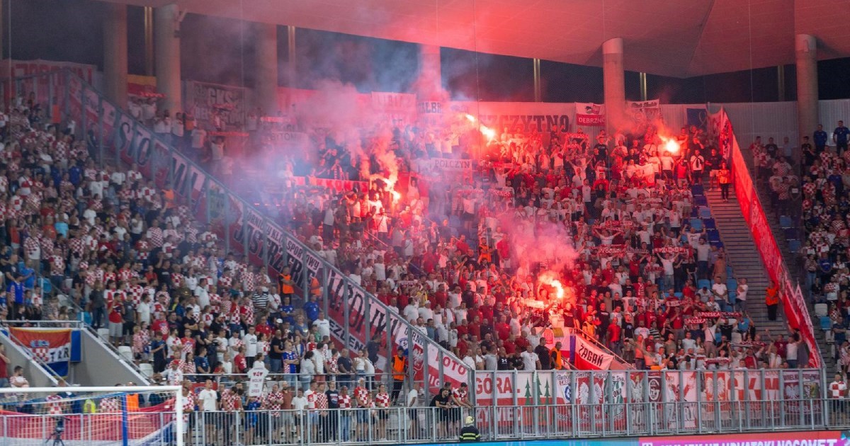 UEFA kaznila HNS zbog incidenata u Osijeku