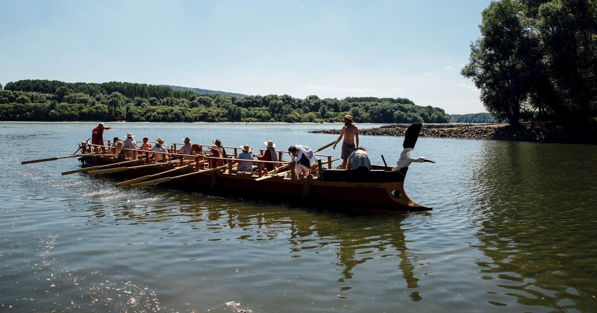 Dunavom krstari replika broda iz doba Rimskog Carstva