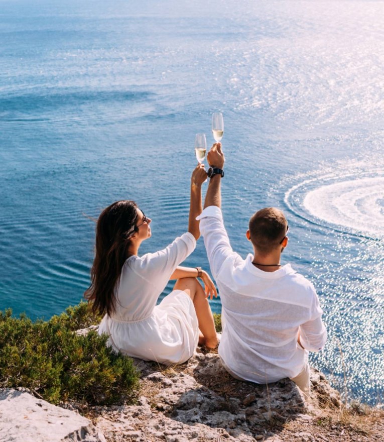 Britanci pišu da je otok kraj Šibenika hit među swingerima: "Prava oaza za odrasle"