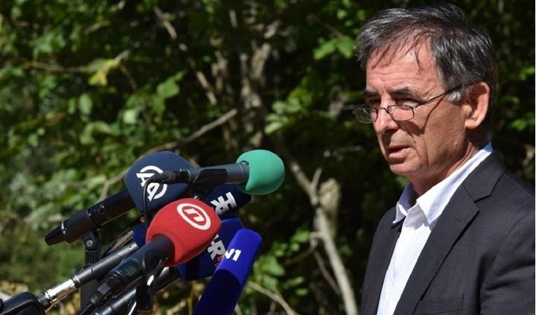Pupovac: Vjerujem da će Vučić uskoro odati počast hrvatskim žrtvama
