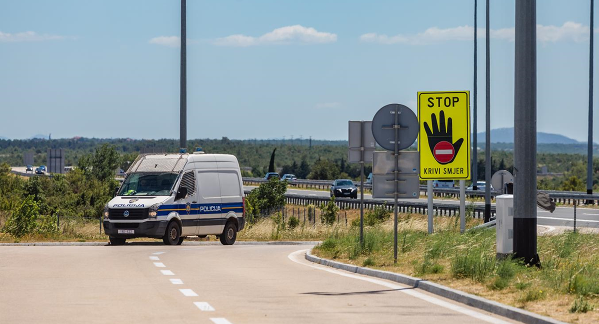 Na autocesti A1 uočen vuk