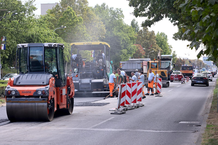 Pijana policajka autom se zabila u bager u Zagrebu