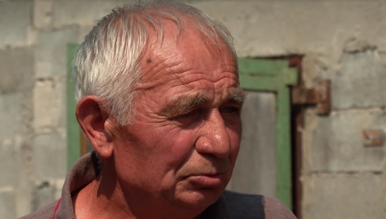 Slavonskom seljaku ubijene svinje: "Došli su i rekli da ih sve moraju poubijati"