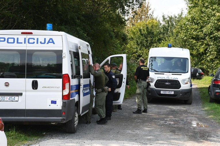 Uhićen vozač koji je migrante ostavio da potonu u Kupi. Bježao je u Srbiju
