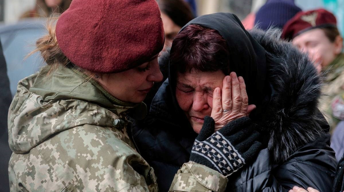 Tisuće Ukrajinaca u Hersonu prosvjedovale protiv ruske okupacije