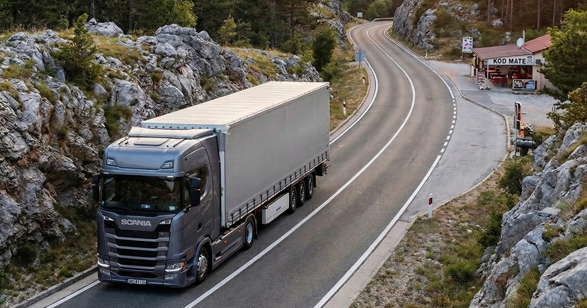 Butković: Razmatramo uvođenje vinjeta za kamione na državnim cestama