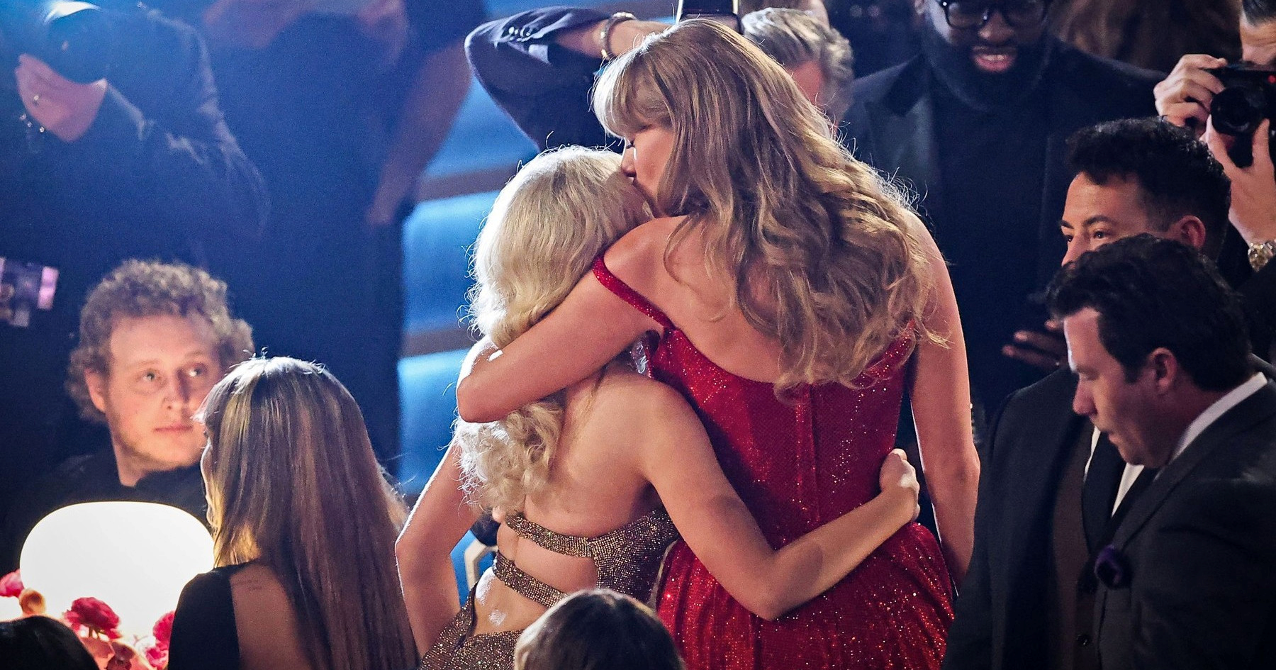 Taylor Swift i Sabrina Carpenter objavile duet o slavi i životu na turneji