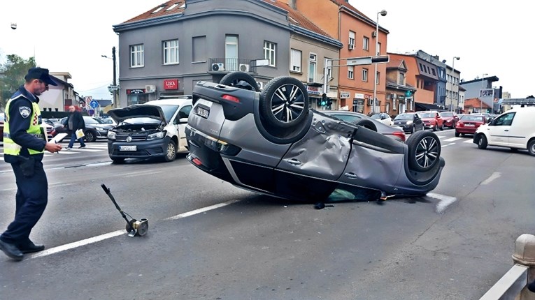 Iz bolnice puštene tri curice iz sudara na zapadu Zagreba, lakše su ozlijeđene