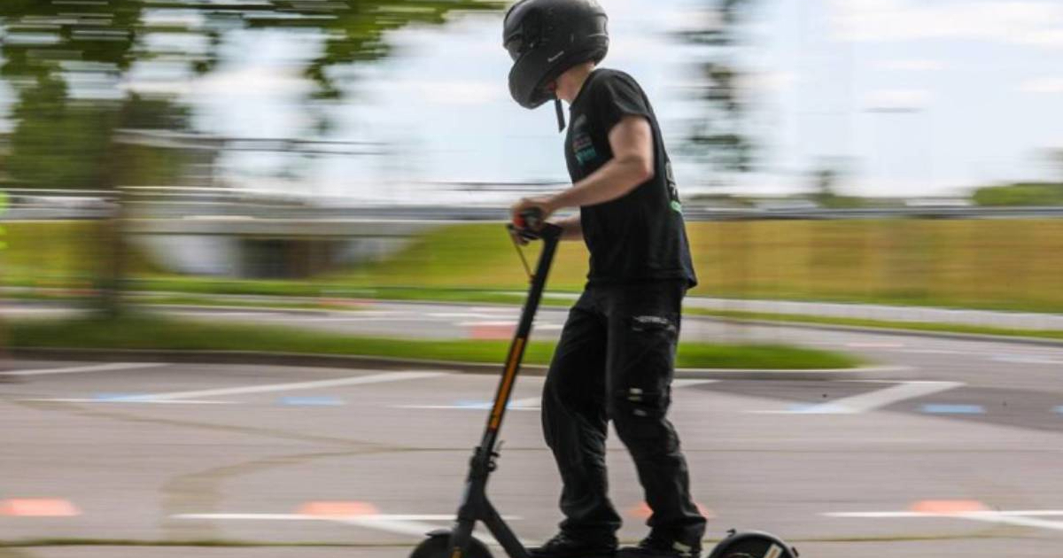Prometni vještaci žele uvesti nova stroža pravila za električne romobile