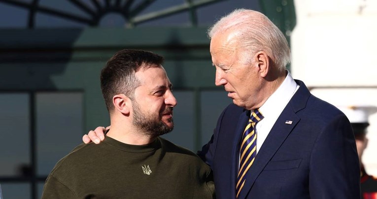 CNN: Biden spreman ukloniti prepreku ulasku Ukrajine u NATO