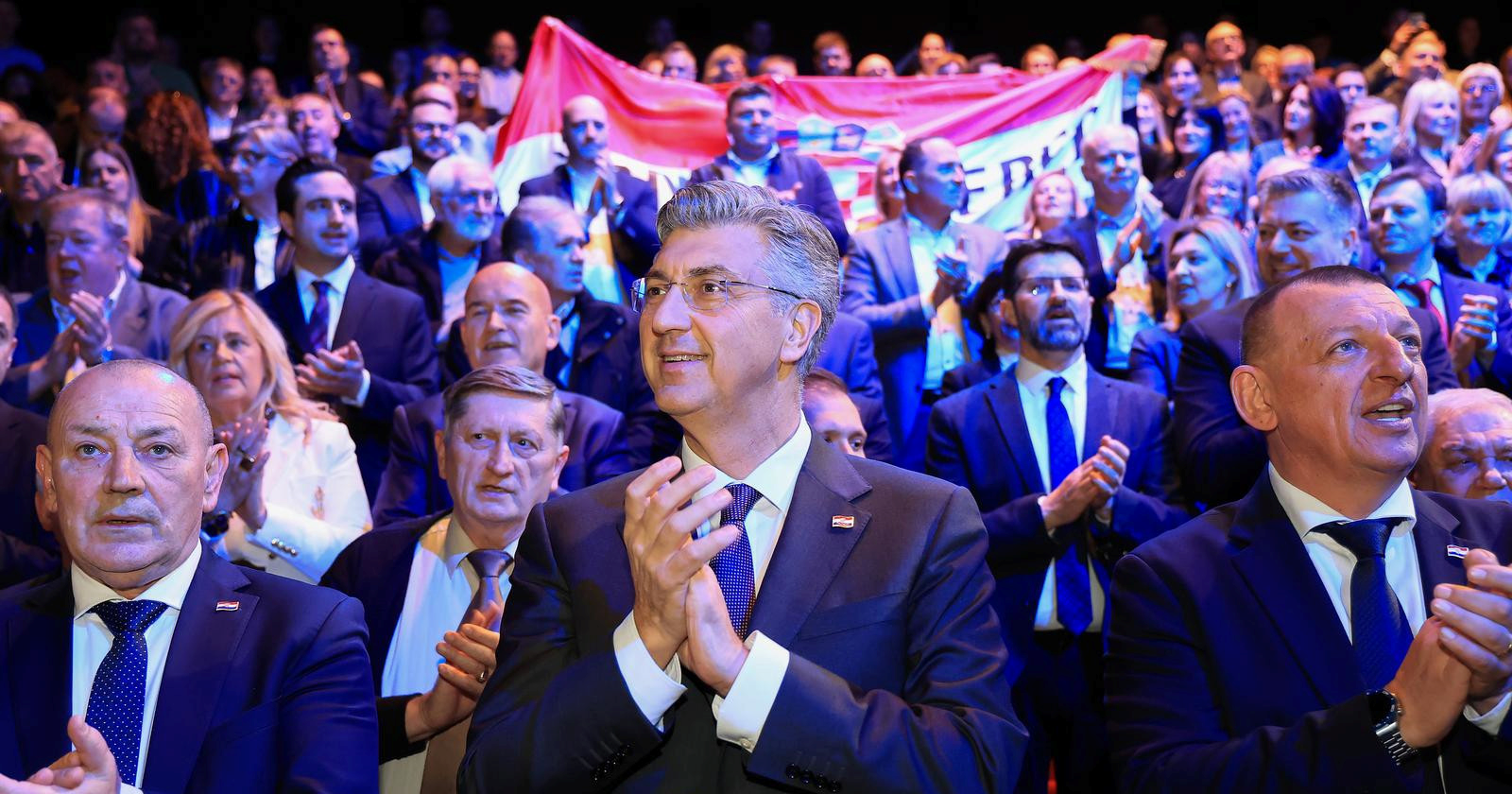 Plenković HDZ-ovcima: Imamo jedinstvenu šansu da HDZ ponovno dominira svim izborima