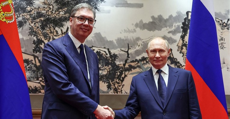 RTS usred prijenosa Eurobasketa ubacio Vučića i Putina