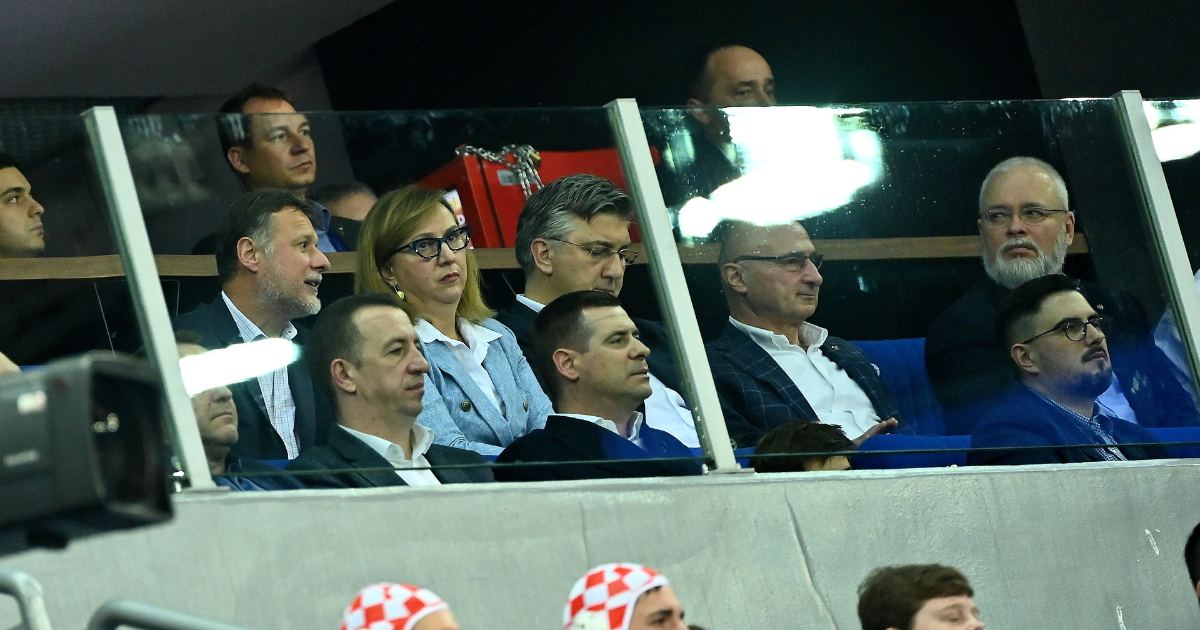 Plenković bodrio hrvatske rukometaše u zagrebačkoj Areni