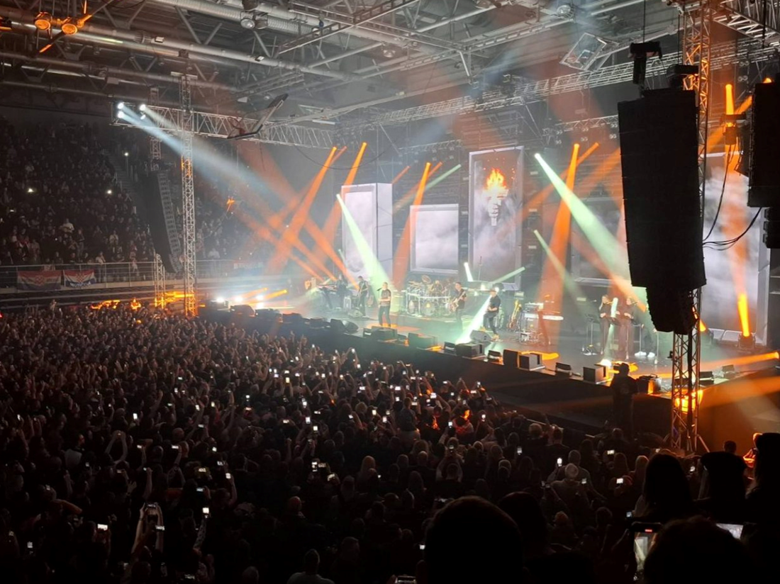 Gradski vrt uglas pjevao Thompsonovu pjesmu Ustani iz sjene