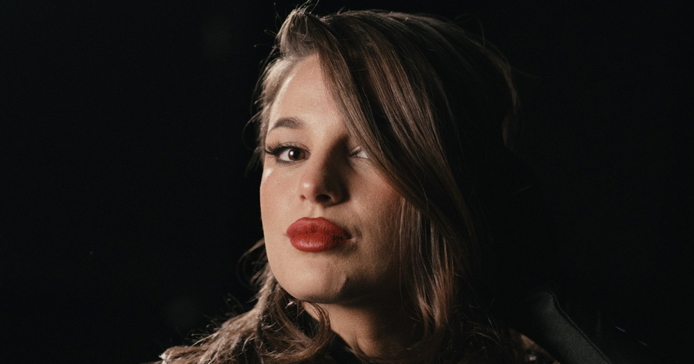 Sinjanka koja je nedavno pjevala s Jozinovićem objavila novi singl